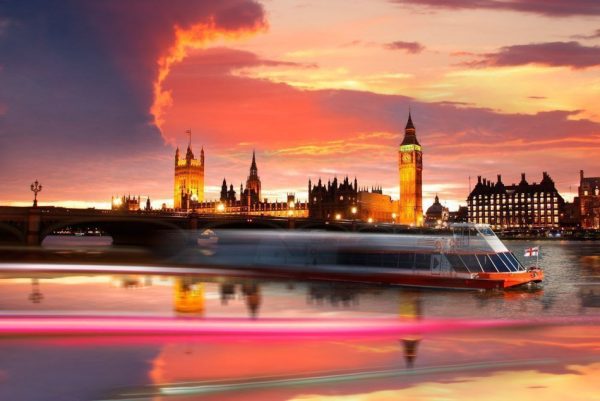 Thames Hop On Hop Off River Cruise